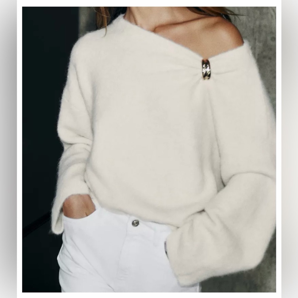 Zara Brooch Knit Jumper